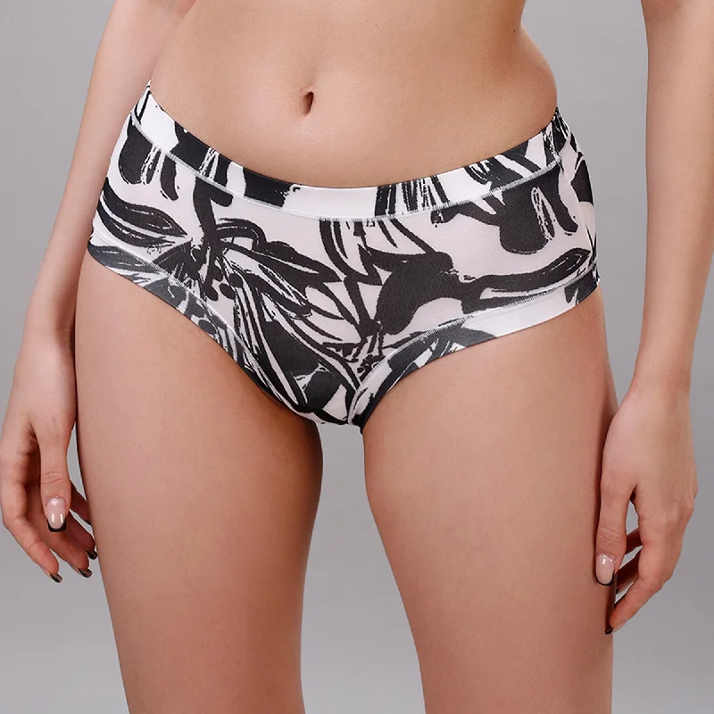 Weekend Steals Await Mid Rise Seamless Full Coverage Shorty Panty BP-07