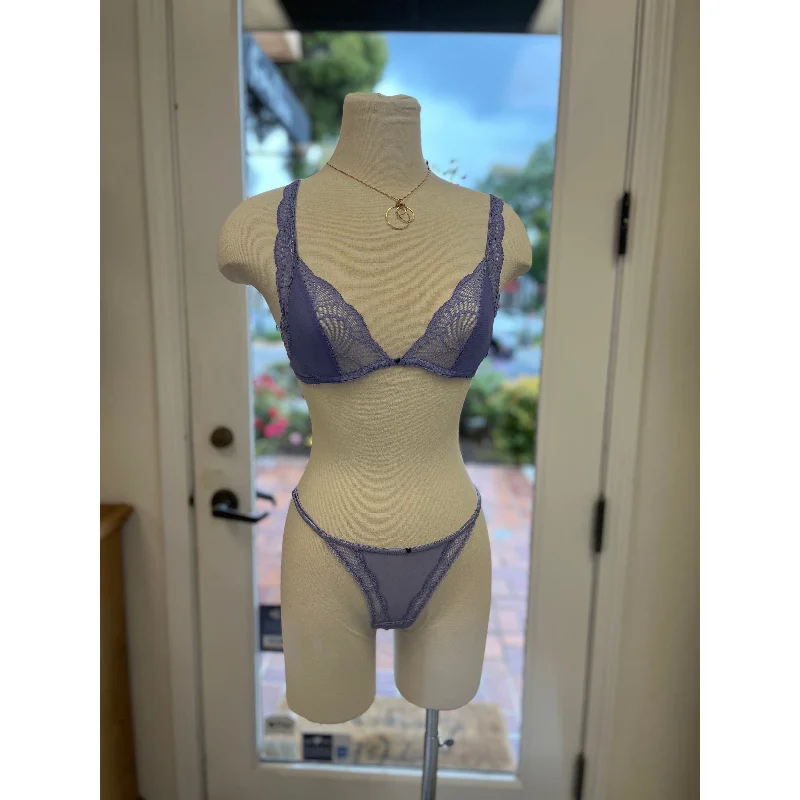 Can't Miss Clo Petalos Underwire bralette