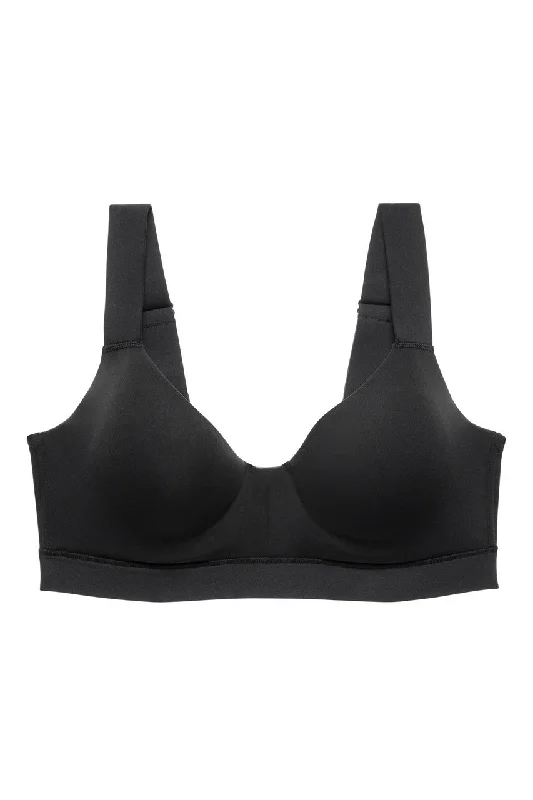 Shop the Weekend Away Dynamic Convertible Contour Sports Bra