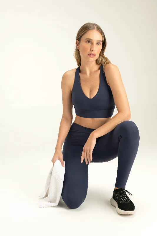 Weekend Shopping Bliss Essential Active Top