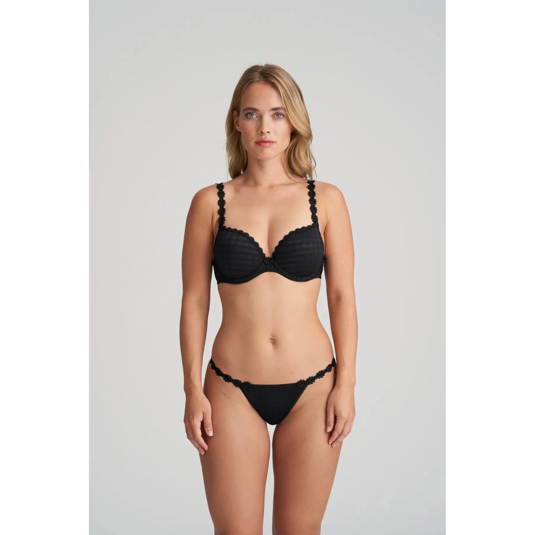 Flash Deal Marie Jo Avero Push up Bra in Black