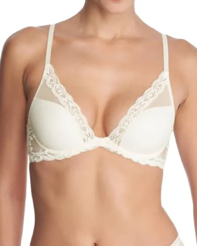Ivory (118)