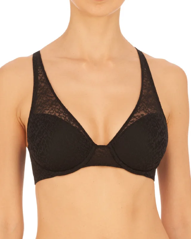 Black (001)